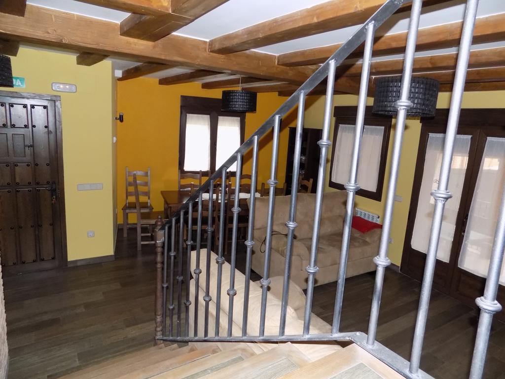 Casas Rurales Las Eras III Айльон Экстерьер фото